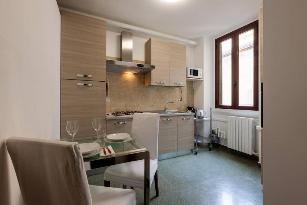 Ferrari - Ac -Wifi - Flexyrent Apartment Milan Exterior photo
